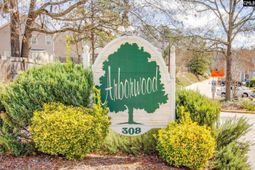 308 Percival Road photo 4