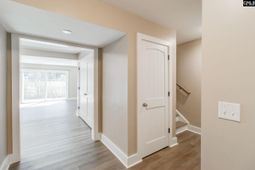 308 Percival Road photo 4