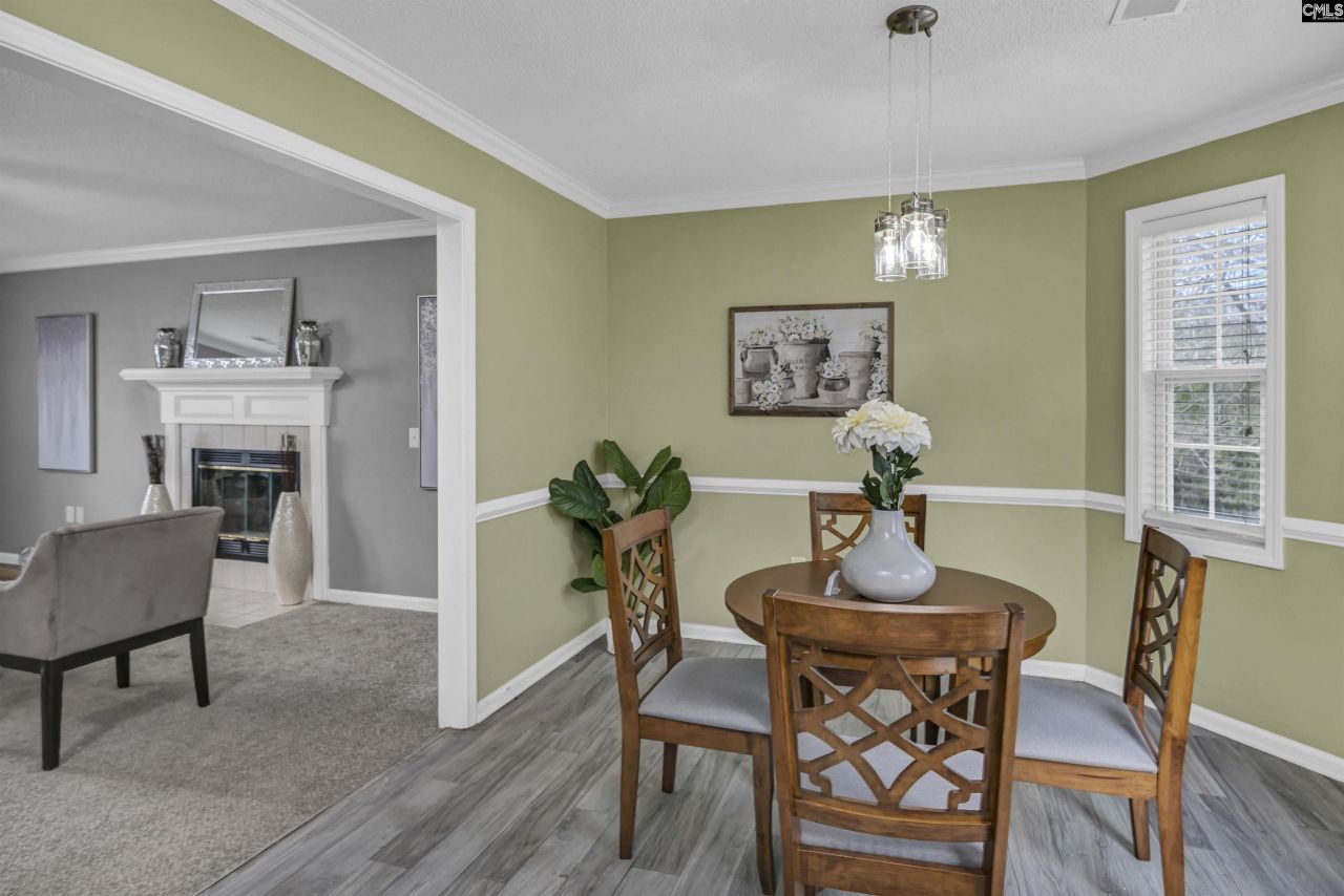 269 Mossborough Drive Photo 12