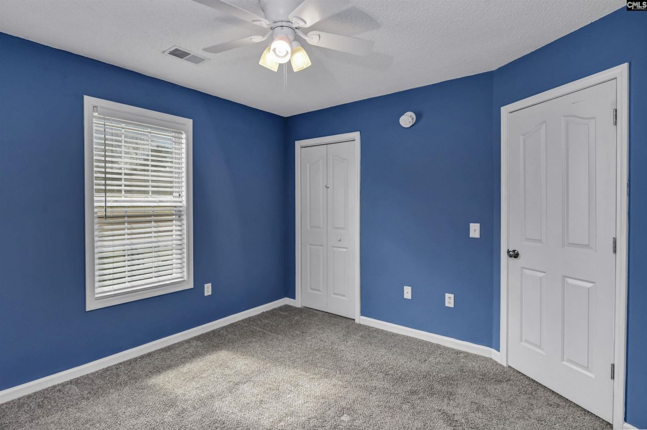 269 Mossborough Drive Photo 32