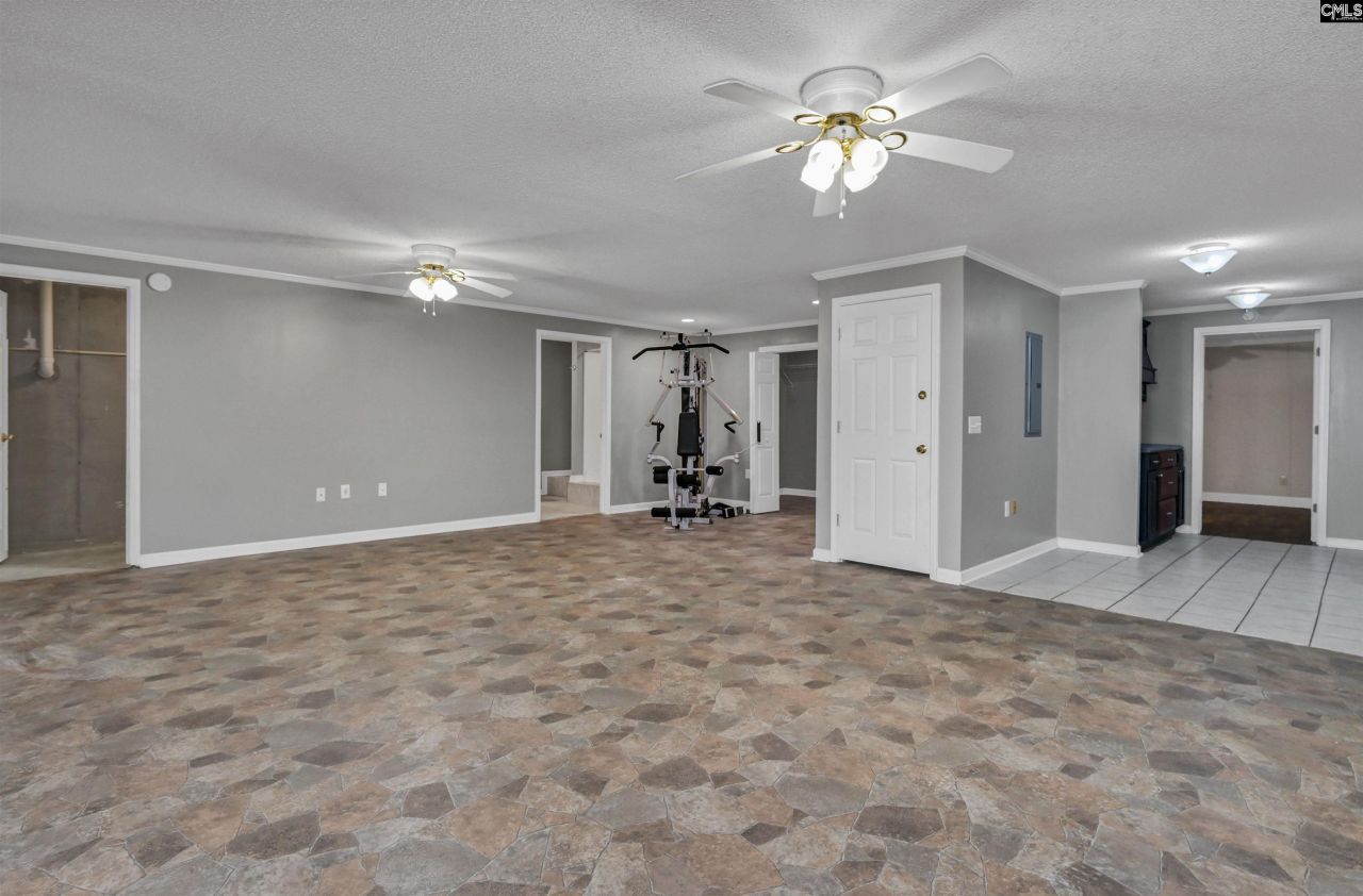 269 Mossborough Drive Photo 39