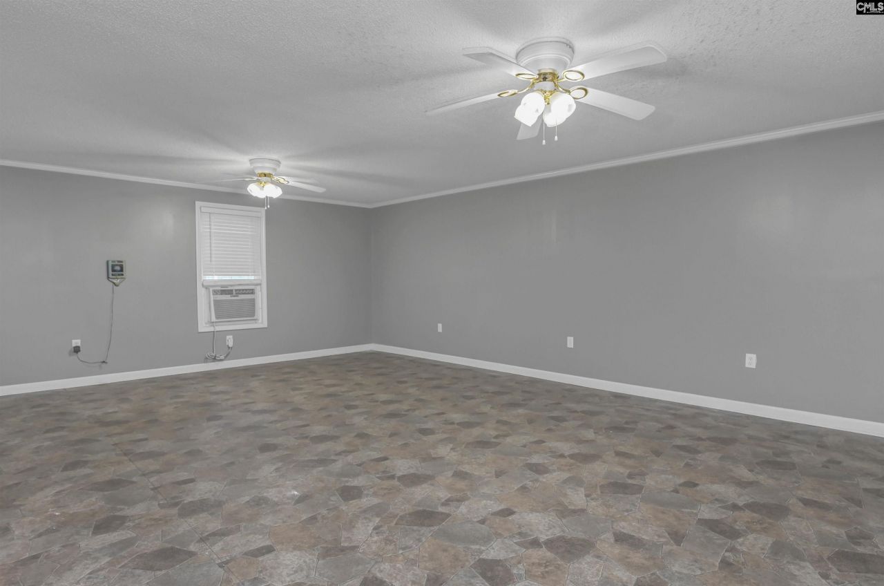 269 Mossborough Drive Photo 42