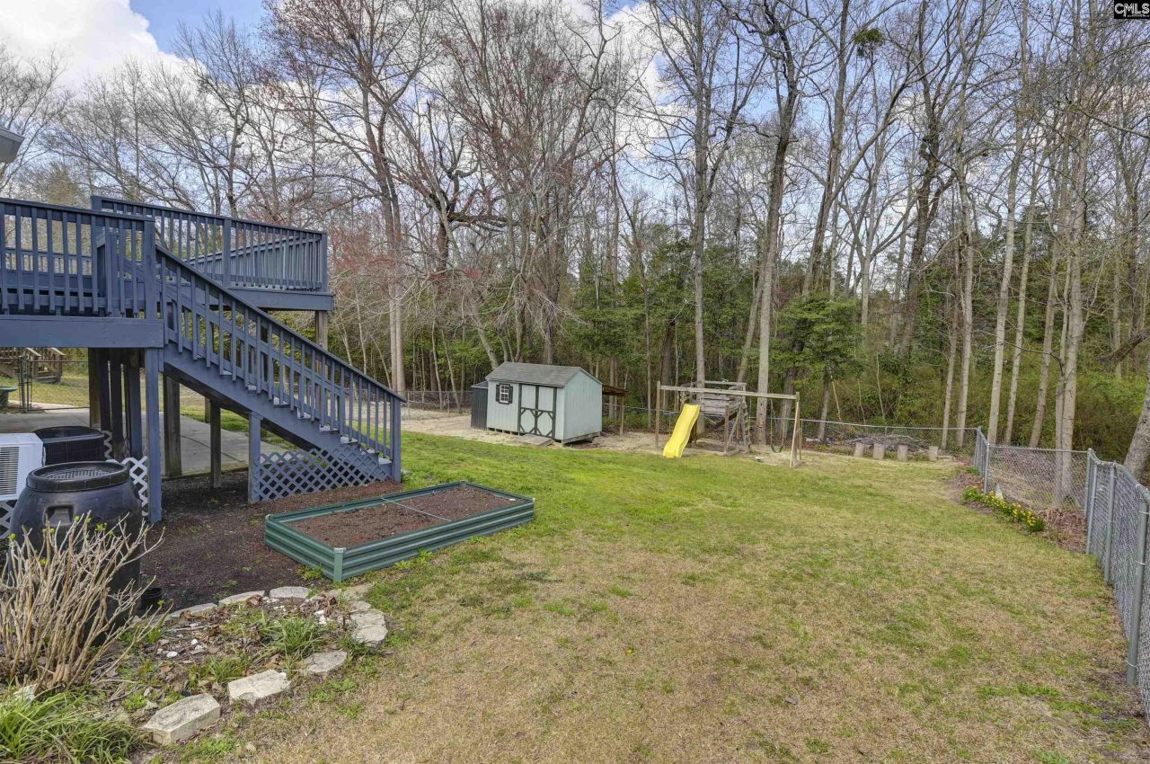 269 Mossborough Drive Photo 45