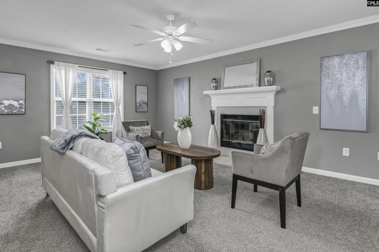 269 Mossborough Drive Photo 5