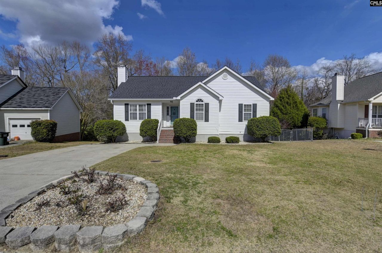 269 Mossborough Drive Photo 52