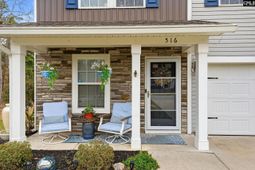 516 Summer Creek Drive  photo 4