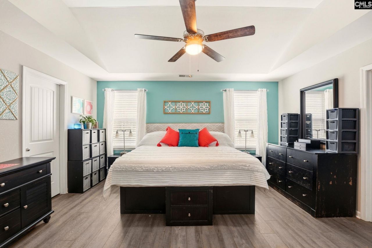 516 Summer Creek Drive  Photo 21