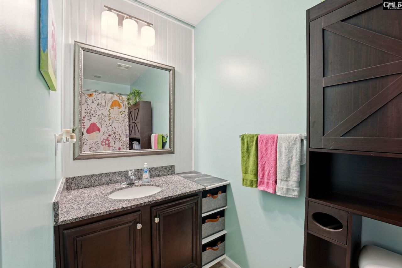 516 Summer Creek Drive  Photo 29