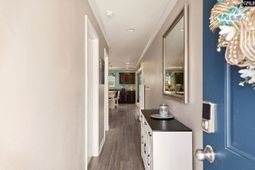 516 Summer Creek Drive  photo 4