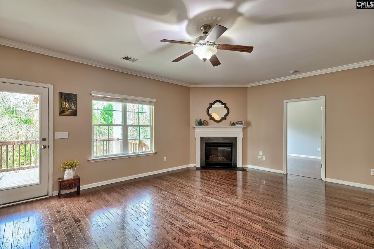 260 Eagle Pointe Drive  Photo 17