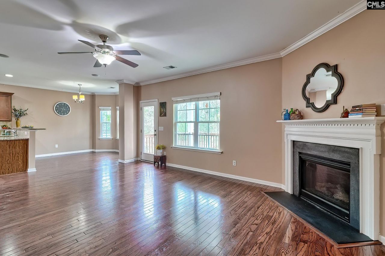 260 Eagle Pointe Drive  Photo 18