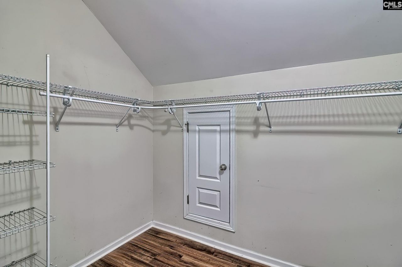 260 Eagle Pointe Drive  Photo 29