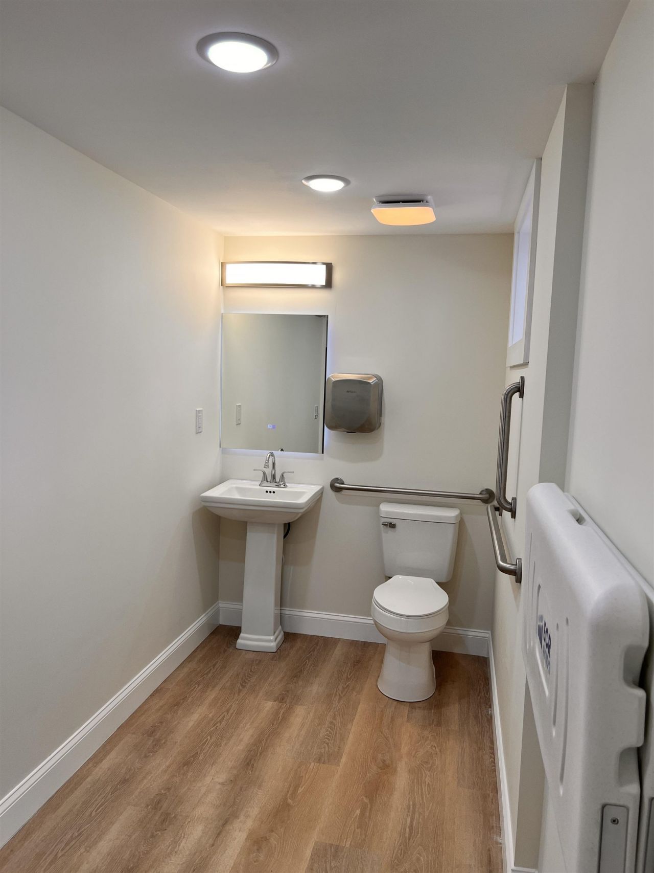 603 Church St. Photo 15