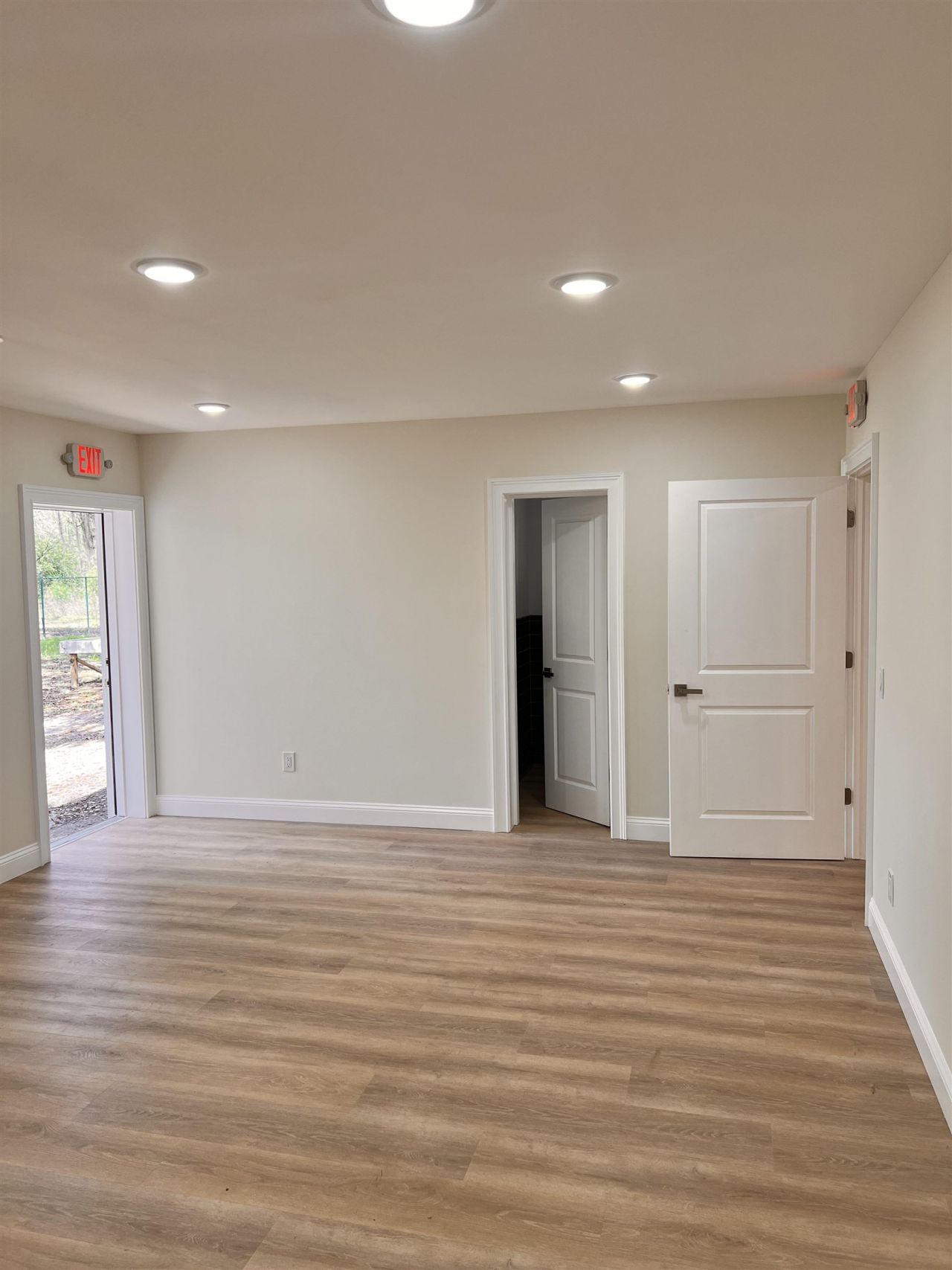 603 Church St. Photo 18