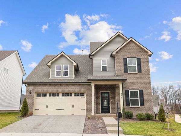 161 Crabourne Dr, White House, TN 37188