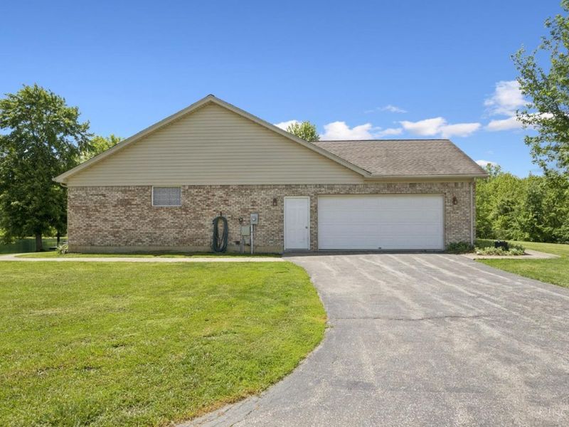 5246 Smokey Road, Jackson Twp, OH 45176 Photo 2