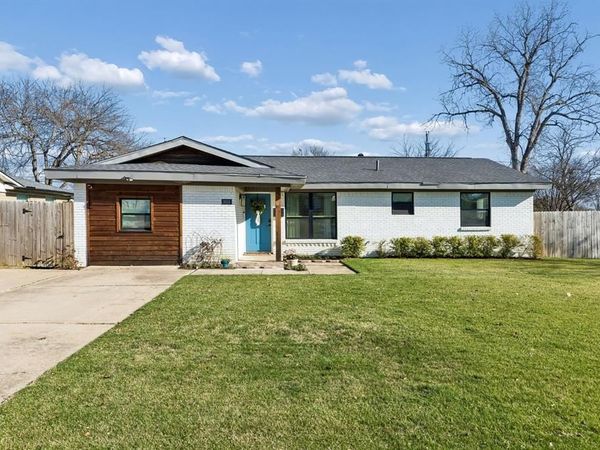 3010 Joanna Drive, Farmers Branch, TX 75234