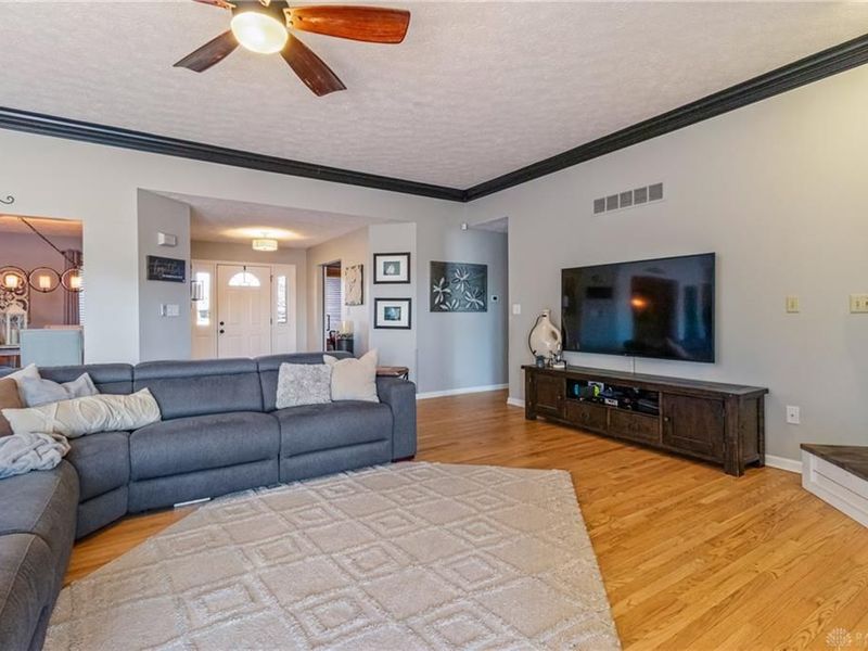 857 Shaney Lane, Brookville, OH 45309 Photo 11