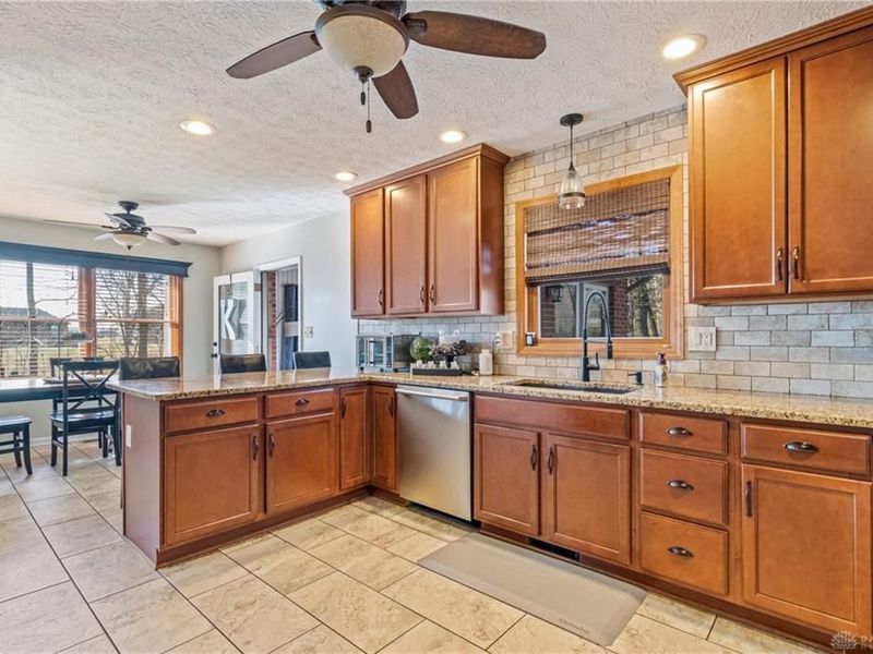 857 Shaney Lane, Brookville, OH 45309 Photo 16