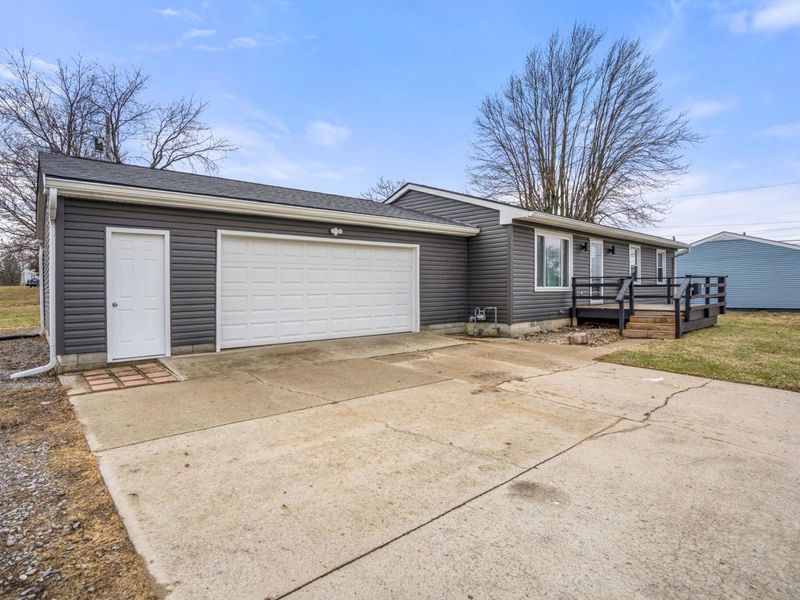 1121 W Sandusky Avenue, Bellefontaine, OH 43311 Photo 2