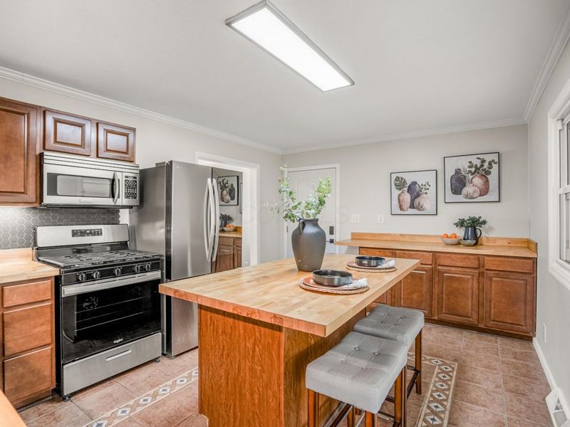 1121 W Sandusky Avenue, Bellefontaine, OH 43311 Photo 11