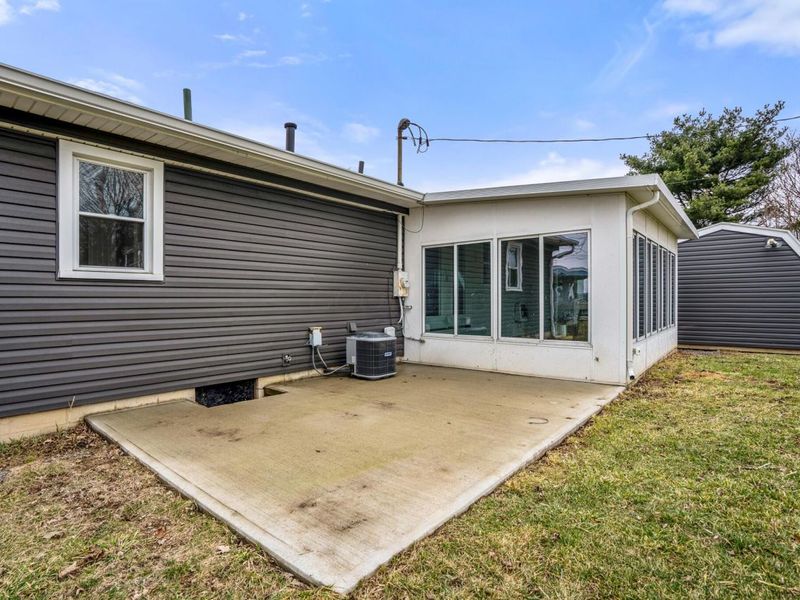 1121 W Sandusky Avenue, Bellefontaine, OH 43311 Photo 21