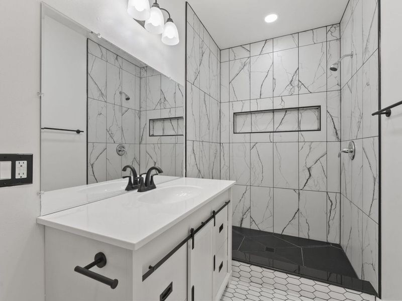 531 Emmit Avenue, Columbus, OH 43228 Photo 29