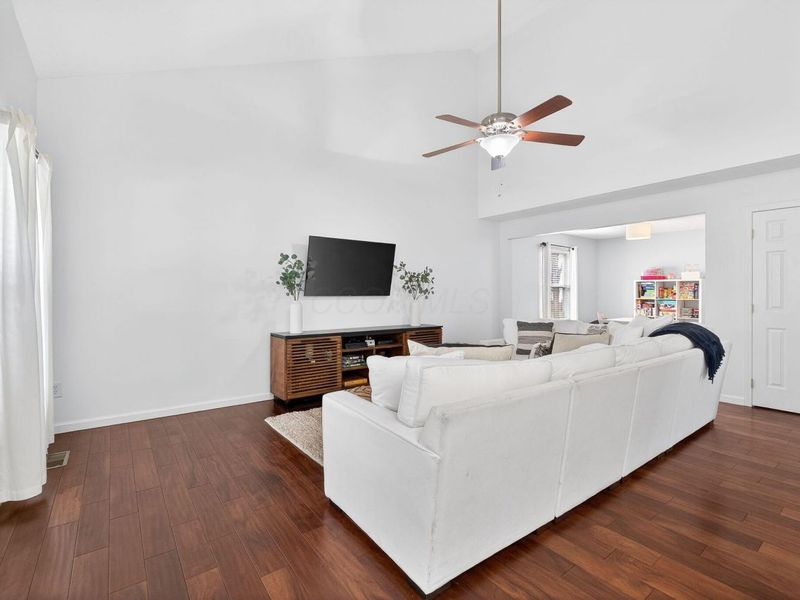 385 Rocky Springs Drive, Blacklick, OH 43004 Photo 22