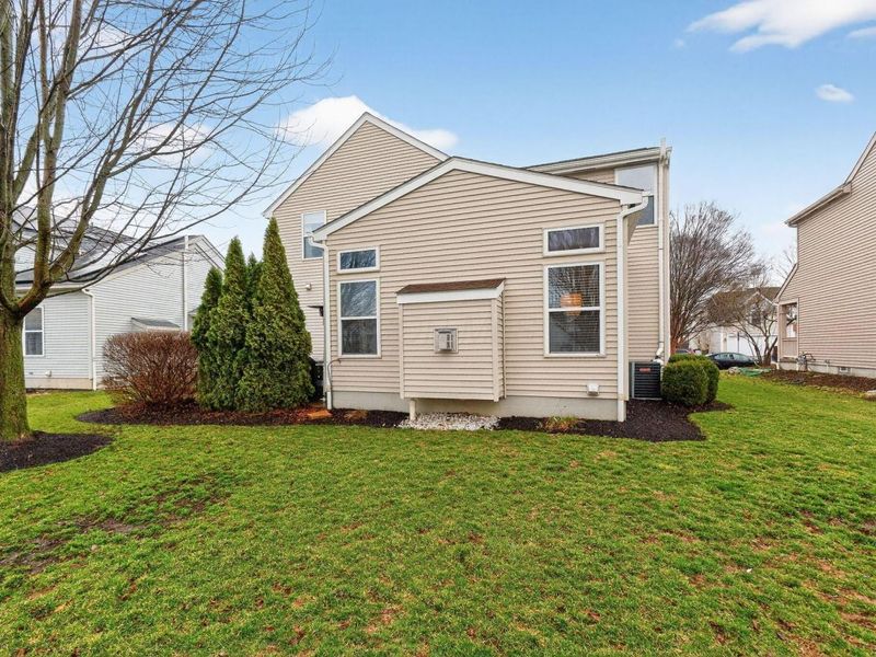 385 Rocky Springs Drive, Blacklick, OH 43004 Photo 8