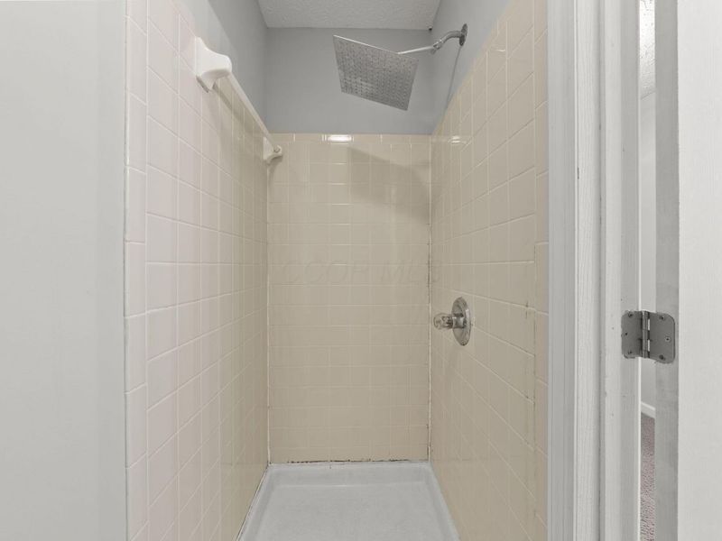 4289 Demorest Highlands Lane, Grove City, OH 43123 Photo 24