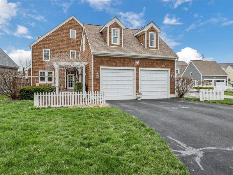 15150 Shoreline Drive W, Thornville, OH 43076 Photo 2