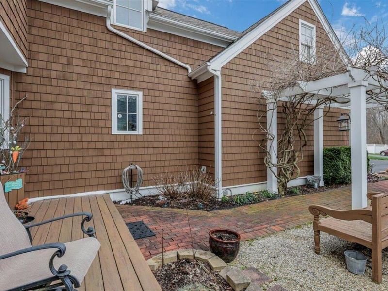 15150 Shoreline Drive W, Thornville, OH 43076 Photo 4