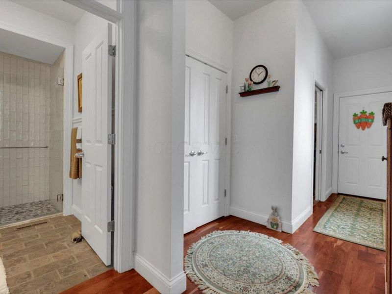 15150 Shoreline Drive W, Thornville, OH 43076 Photo 9