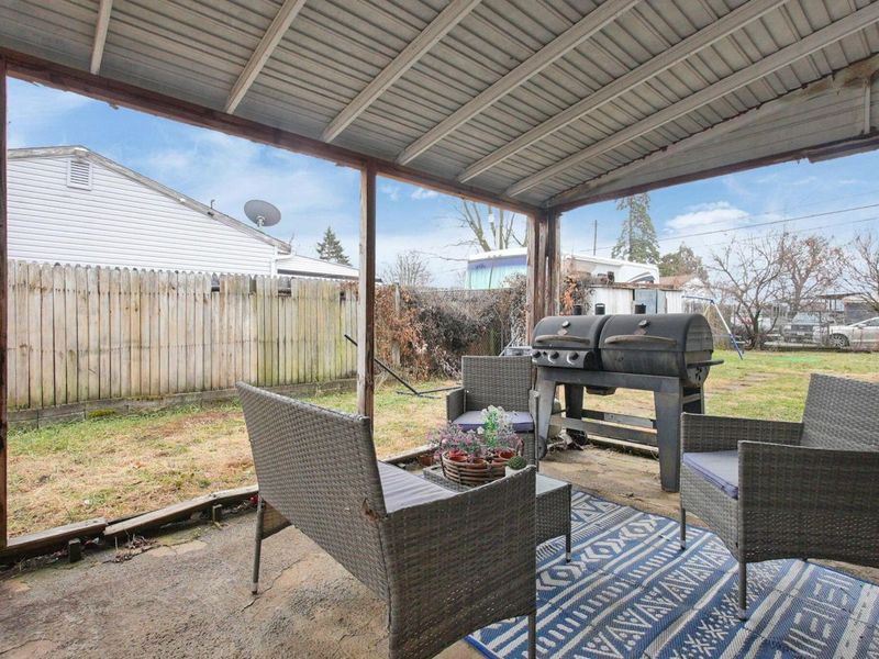 631 Harland Drive, Columbus, OH 43207 Photo 23