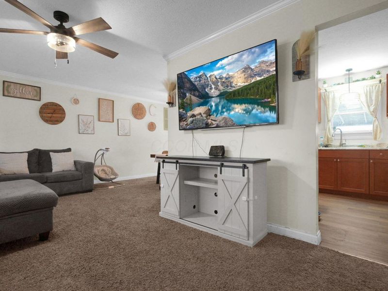 631 Harland Drive, Columbus, OH 43207 Photo 5