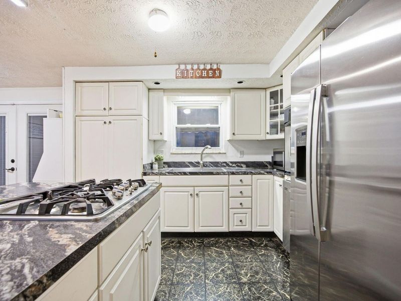 2883 Valley Green Drive , Columbus, OH 43207 Photo 13