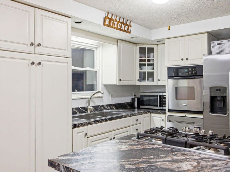 2883 Valley Green Drive , Columbus, OH 43207 Photo 18