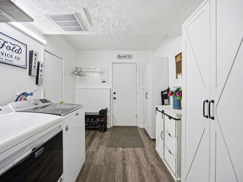 2883 Valley Green Drive , Columbus, OH 43207 Photo 33