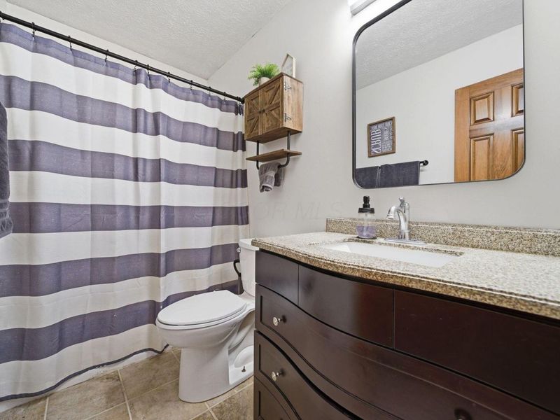 8063 Hagerty Road , Ashville, OH 43103 Photo 20