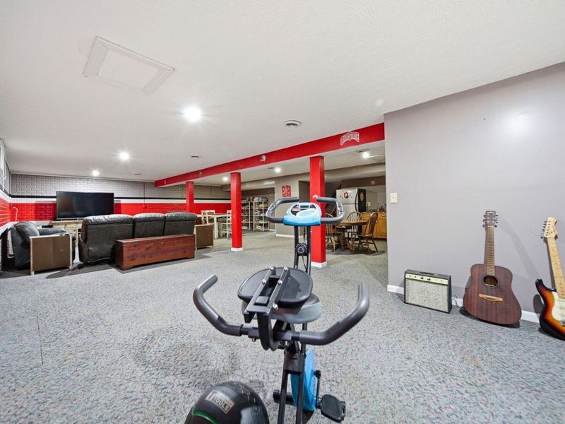 8063 Hagerty Road , Ashville, OH 43103 Photo 47