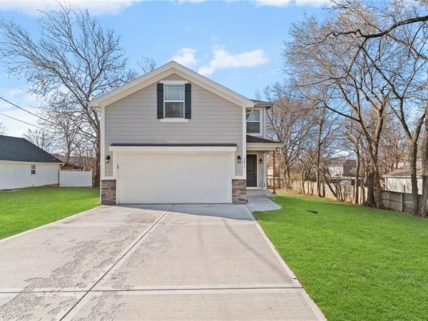 3611 NE 82nd Street, Kansas City, MO 64119