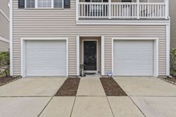 147 Terracina Circle photo 4