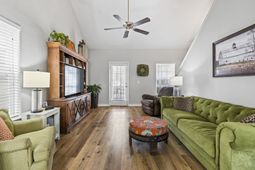 147 Terracina Circle photo 4