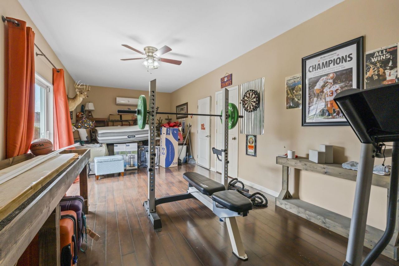 147 Terracina Circle Photo 32