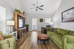 147 Terracina Circle photo 4