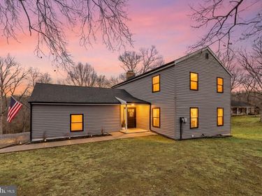 145 WEST STREET , STEPHENS CITY, VA 22655