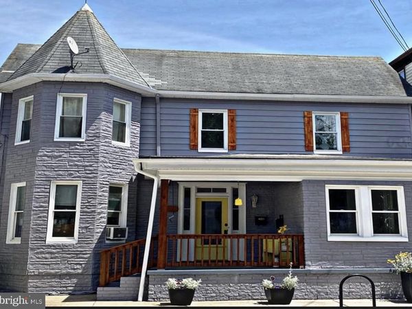 8 S MAPLE AVENUE, BRUNSWICK, MD 21716