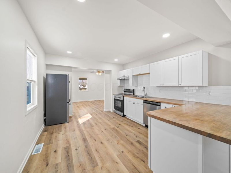 414 Thompson Street , Marion, OH 43302 Photo 23