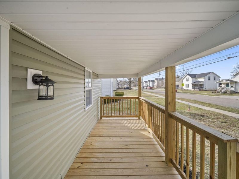 414 Thompson Street , Marion, OH 43302 Photo 8