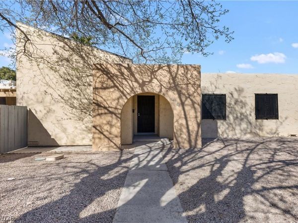 4304 Devlin Green Court , Las Vegas, NV 89110